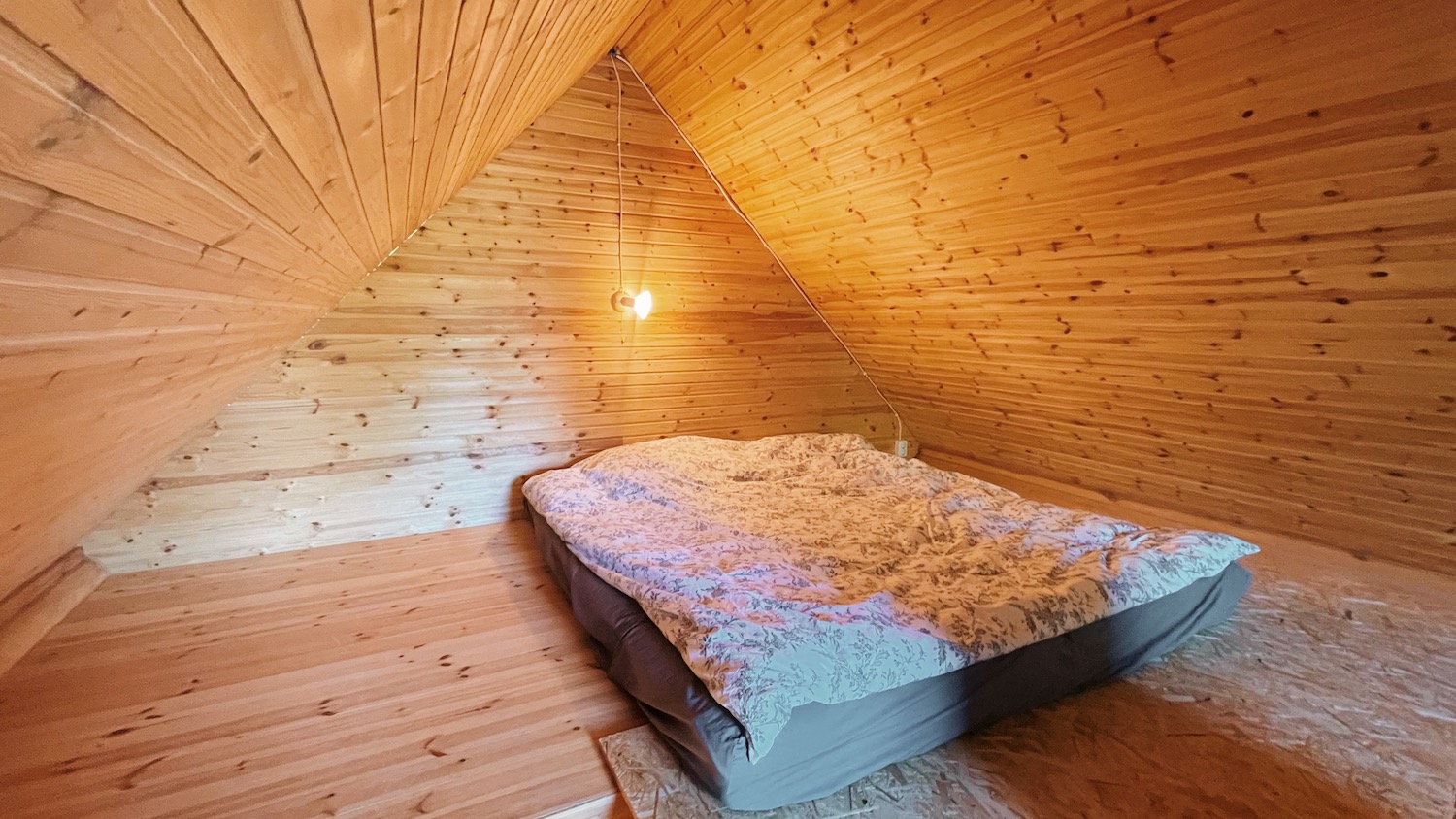 Estonian summer house with a sauna in Hallika talu, Eesti Paigad
