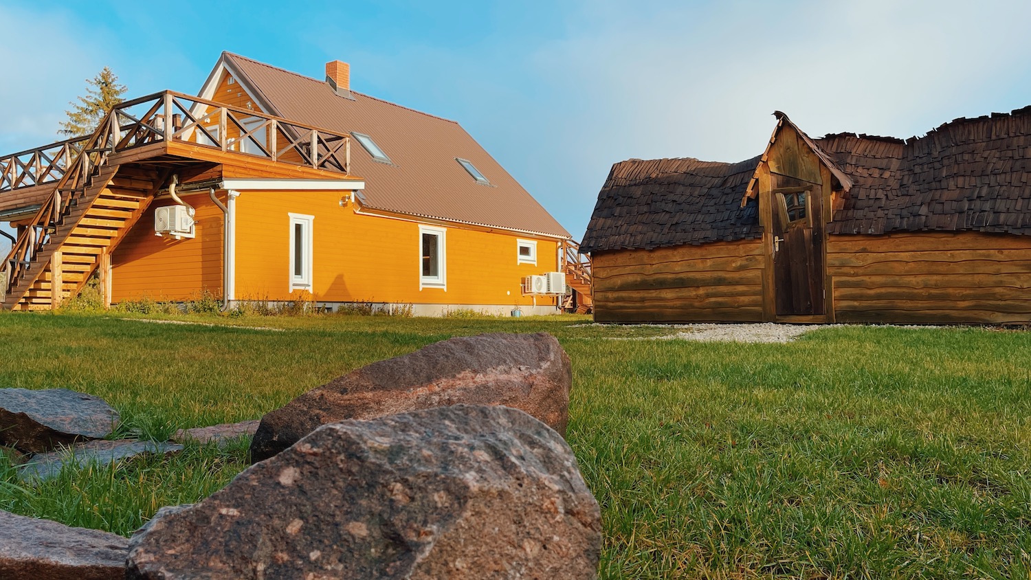 Best Estonian vacation houses in Estonia with a sauna and hot tub, Pihlaka hunting cabin, Eesti Paigad