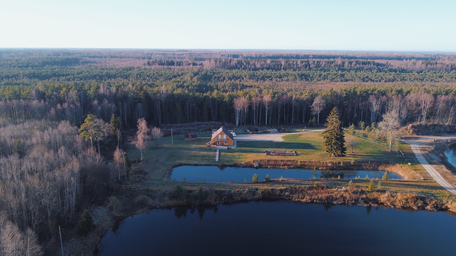Best Estonian holiday homes in Estonia, Pihlaka hunting cabin, Eesti Paigad