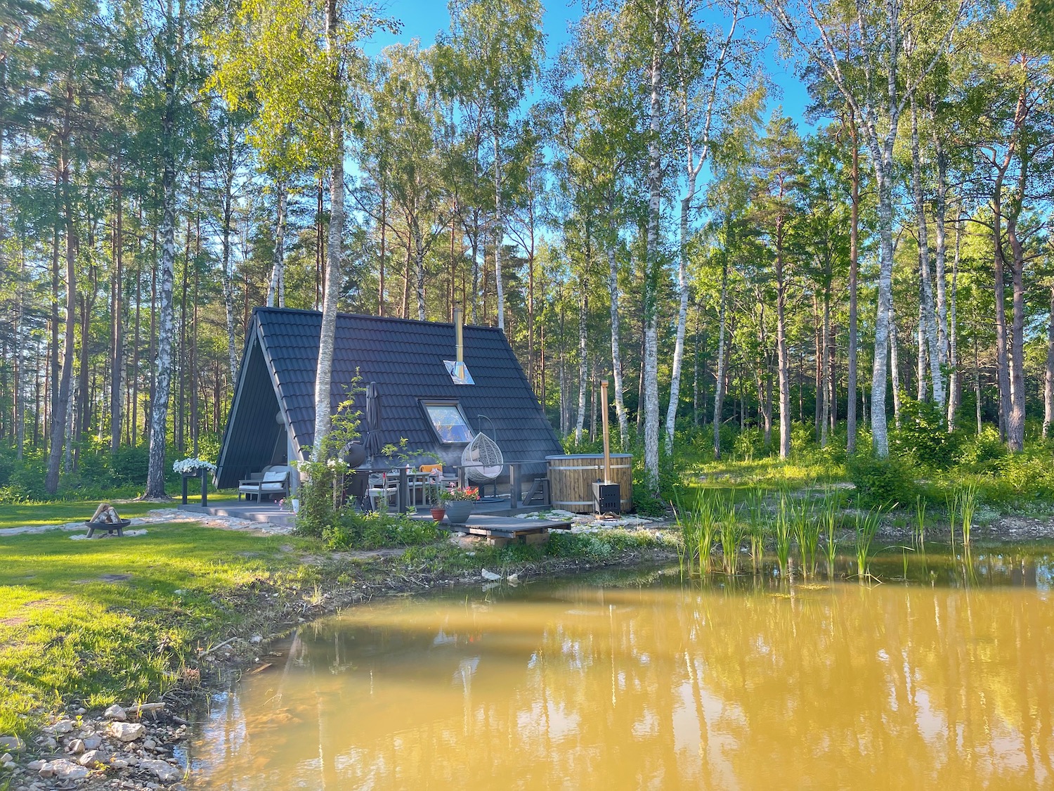 Tiigiga puhkemaja Noarootsis, Eesti Paigad