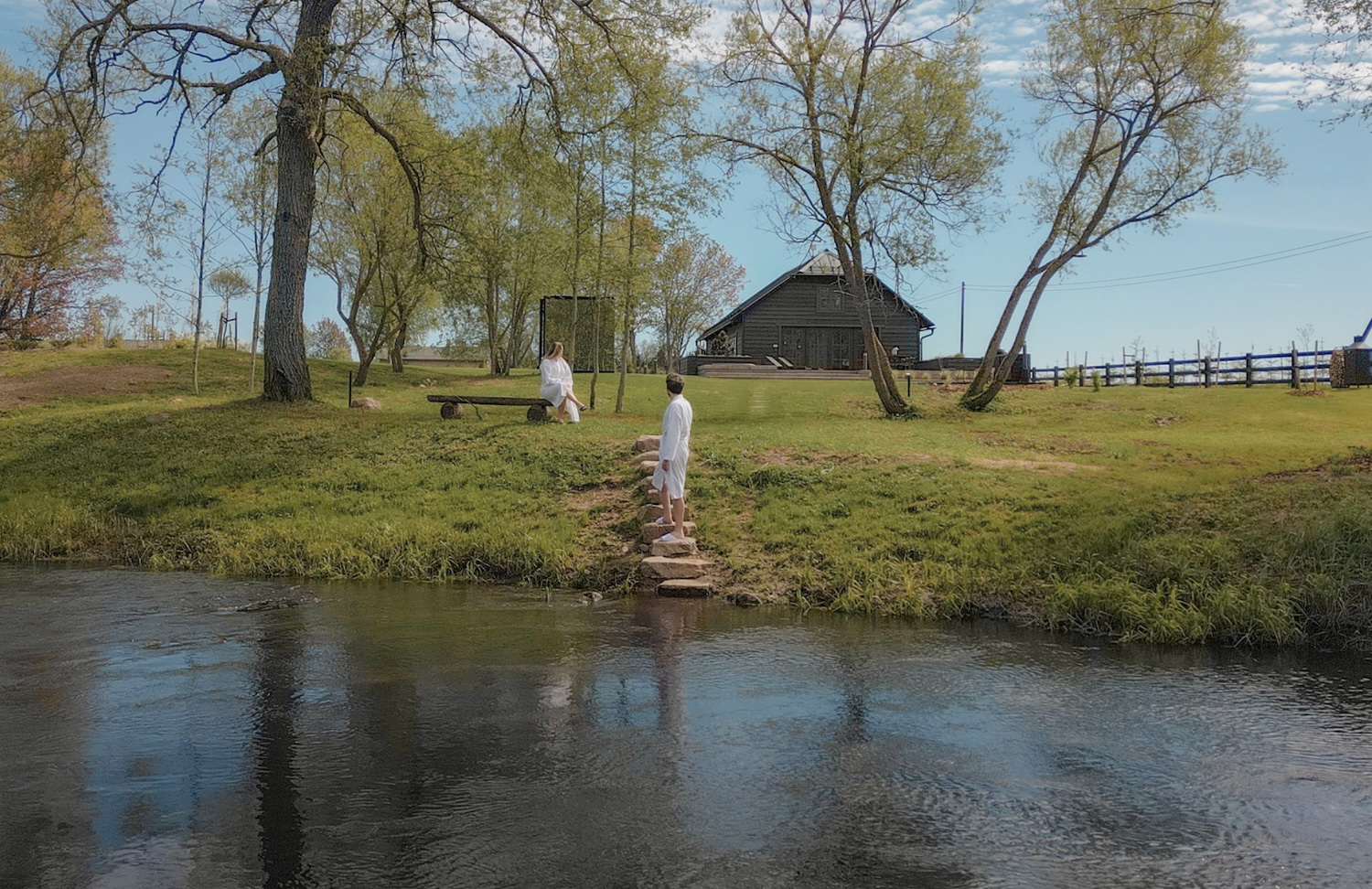 Watermill Resort parimad puhkemajad jõe ääres Valgamaal, parimad puhkemajad Eestis